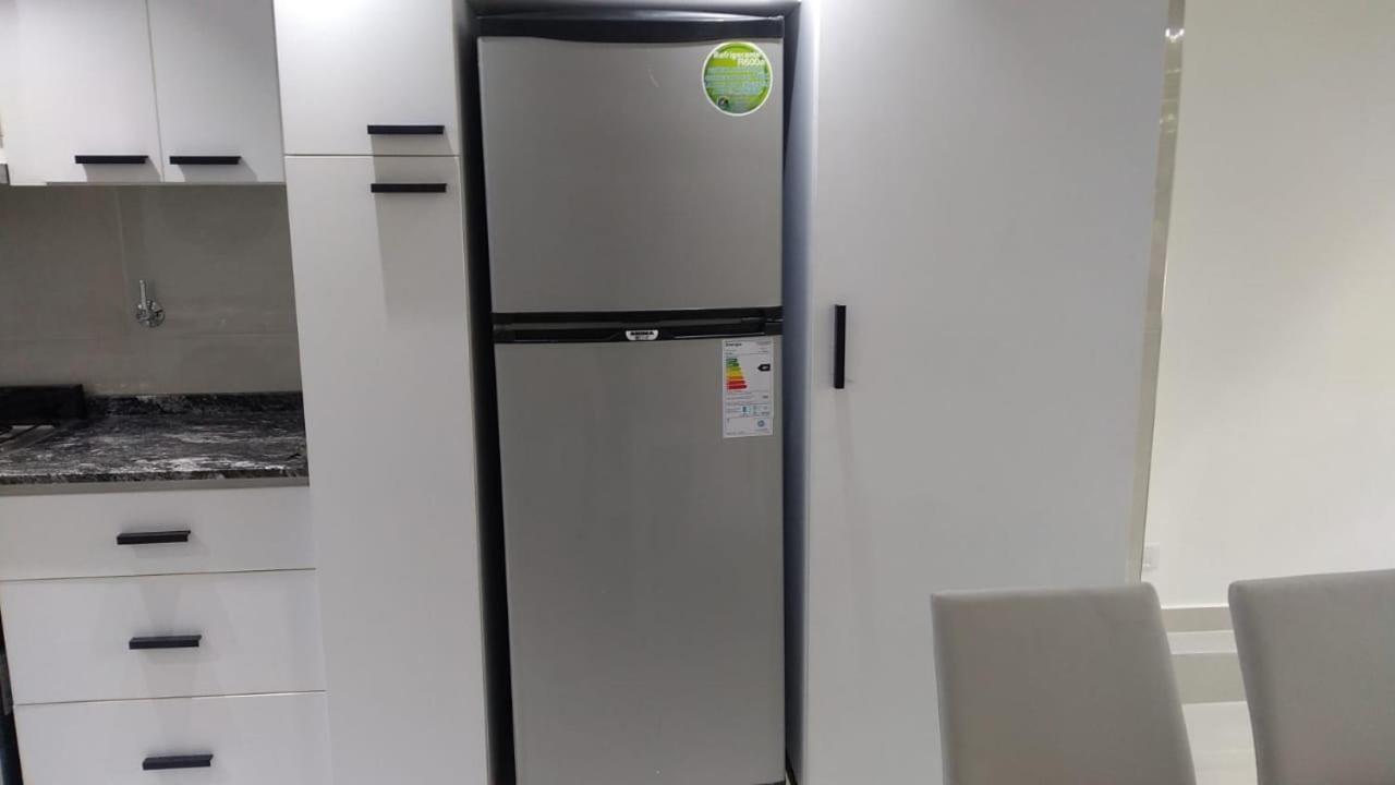 Amplio Departamento Balcon Pleno Centro Peatonal Apartment Mendoza Luaran gambar